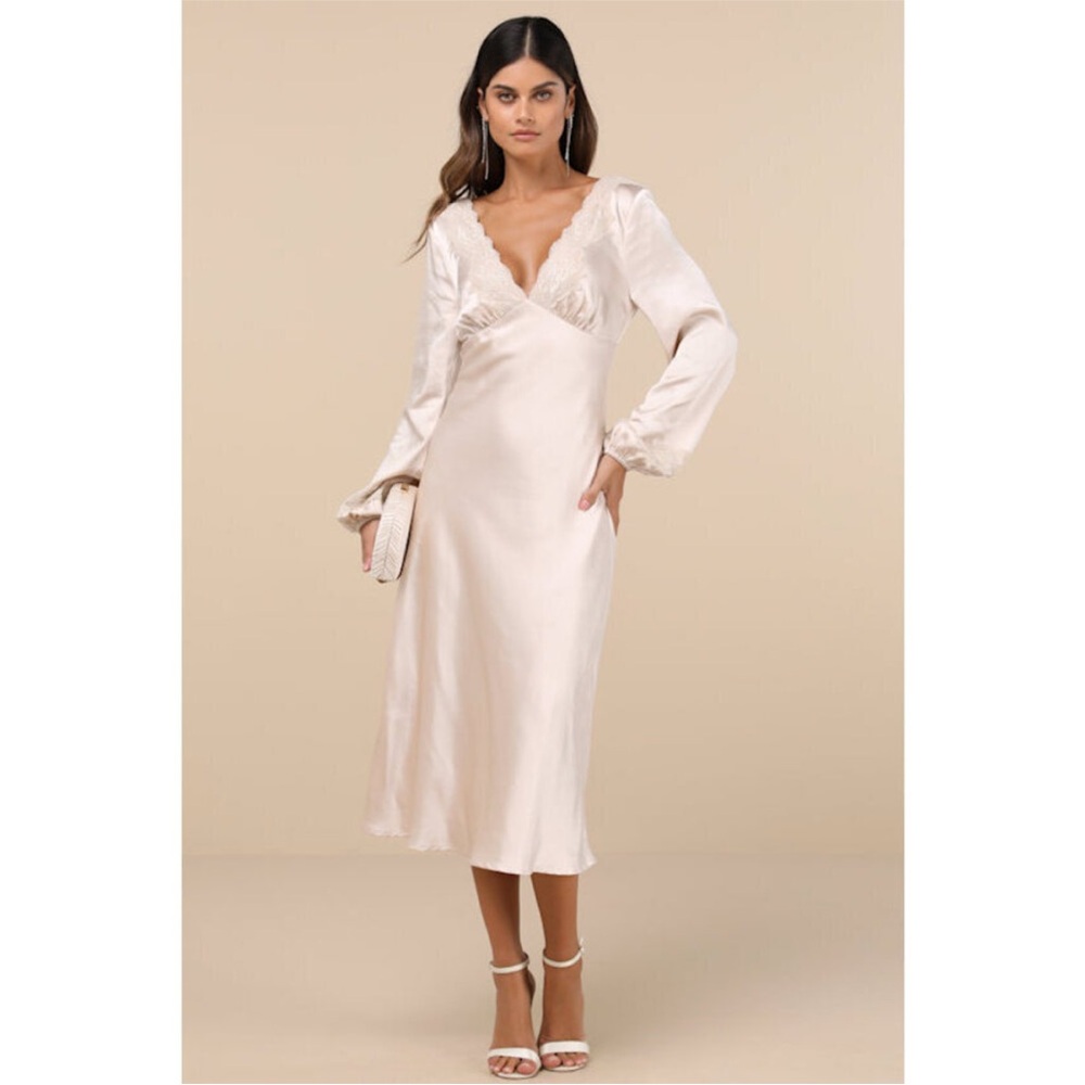 Lulu's Cream Lace Detail Dress